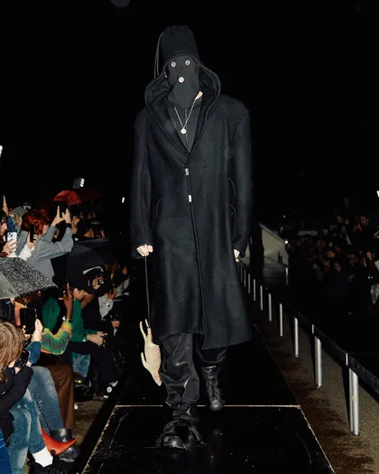 CONSUMER SOCIETY look 1