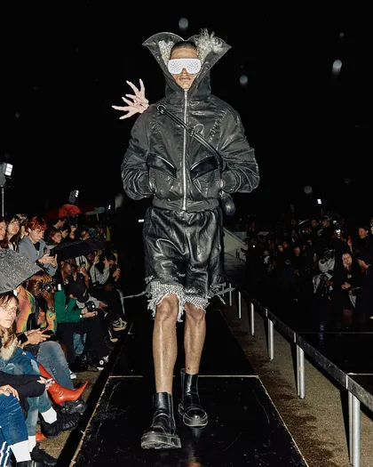 CONSUMER SOCIETY look 5