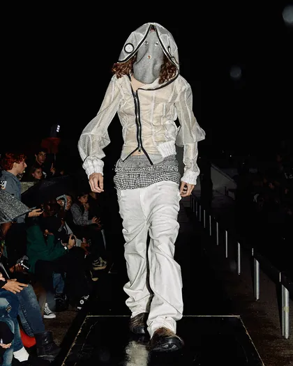 CONSUMER SOCIETY look 9