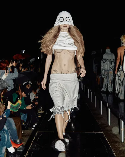 CONSUMER SOCIETY look 11