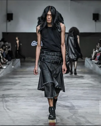 Y U STATIC look 4